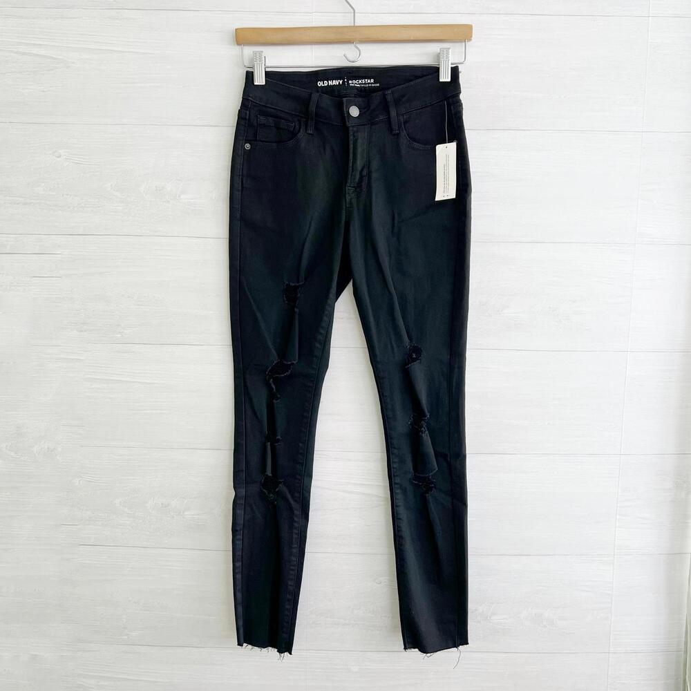 NWT Old Navy - Rockstar midrise, distressed, cut off black stretch size 2